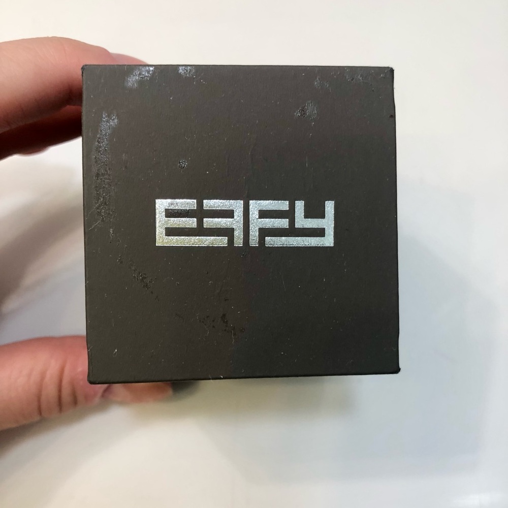 Effy jewelry box. Perfect for a ring. Used, with some marks.